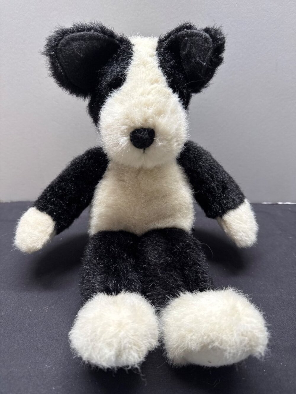 Boyds Bears In The Attic Philo Puddlemaker Plush Black & White Stuffed Animal 9"